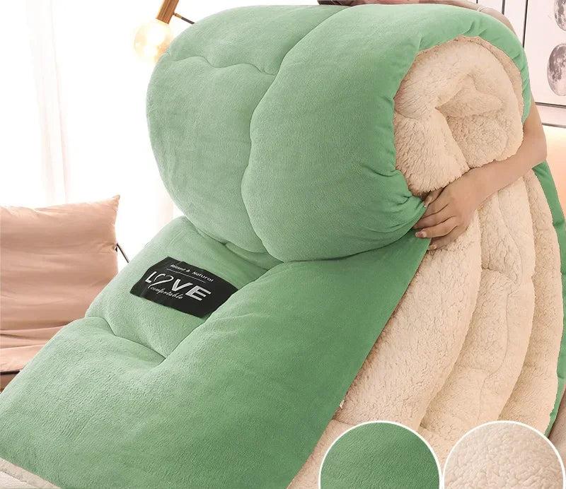 Soft Velvet Comforter | Cozy Winter Duvet for Warm Sleep