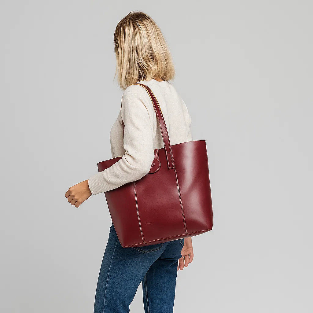 Amelia | Downtown Classic Tote