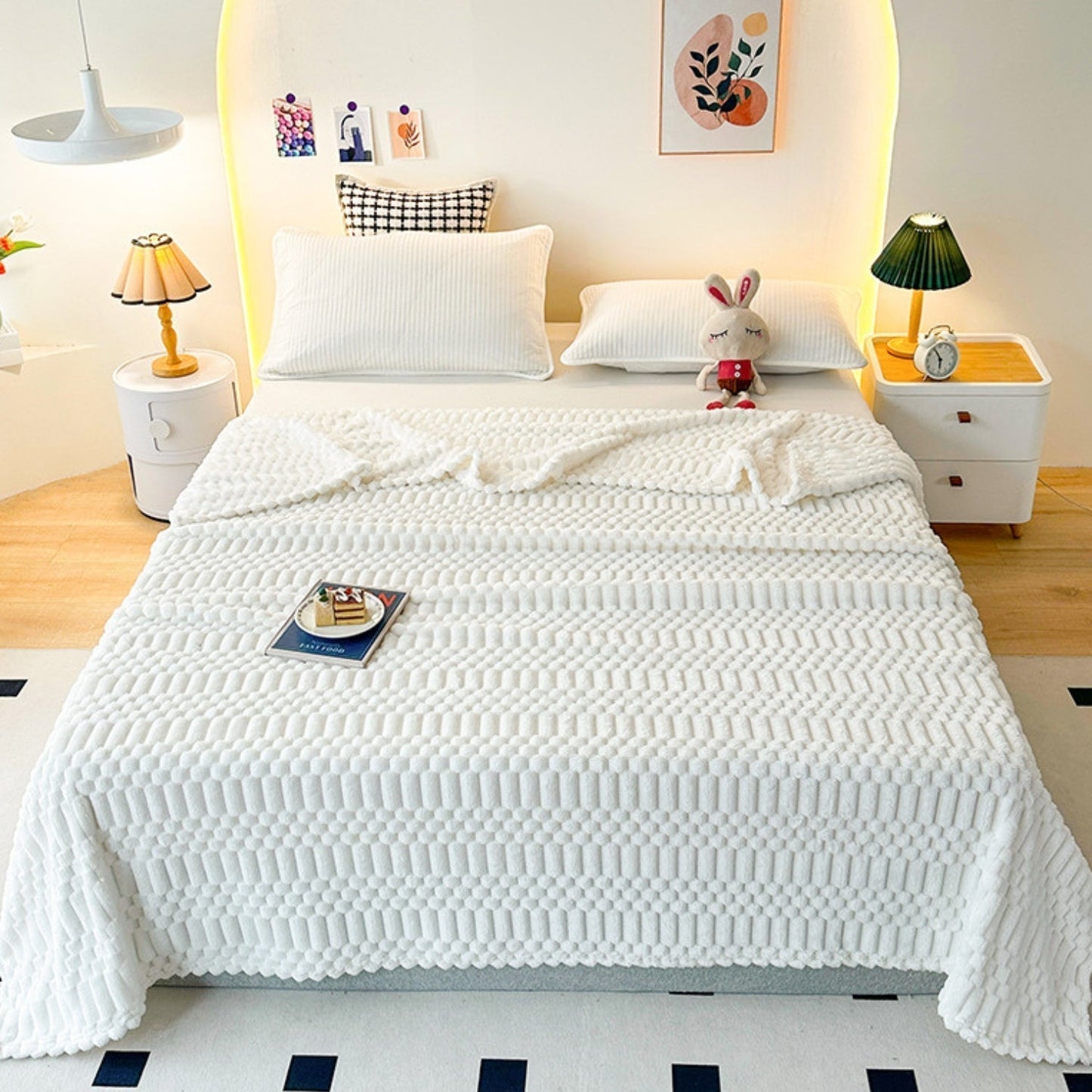 Soft Pebble Pattern Blanket | Microfiber Throw for Bed and Couch
