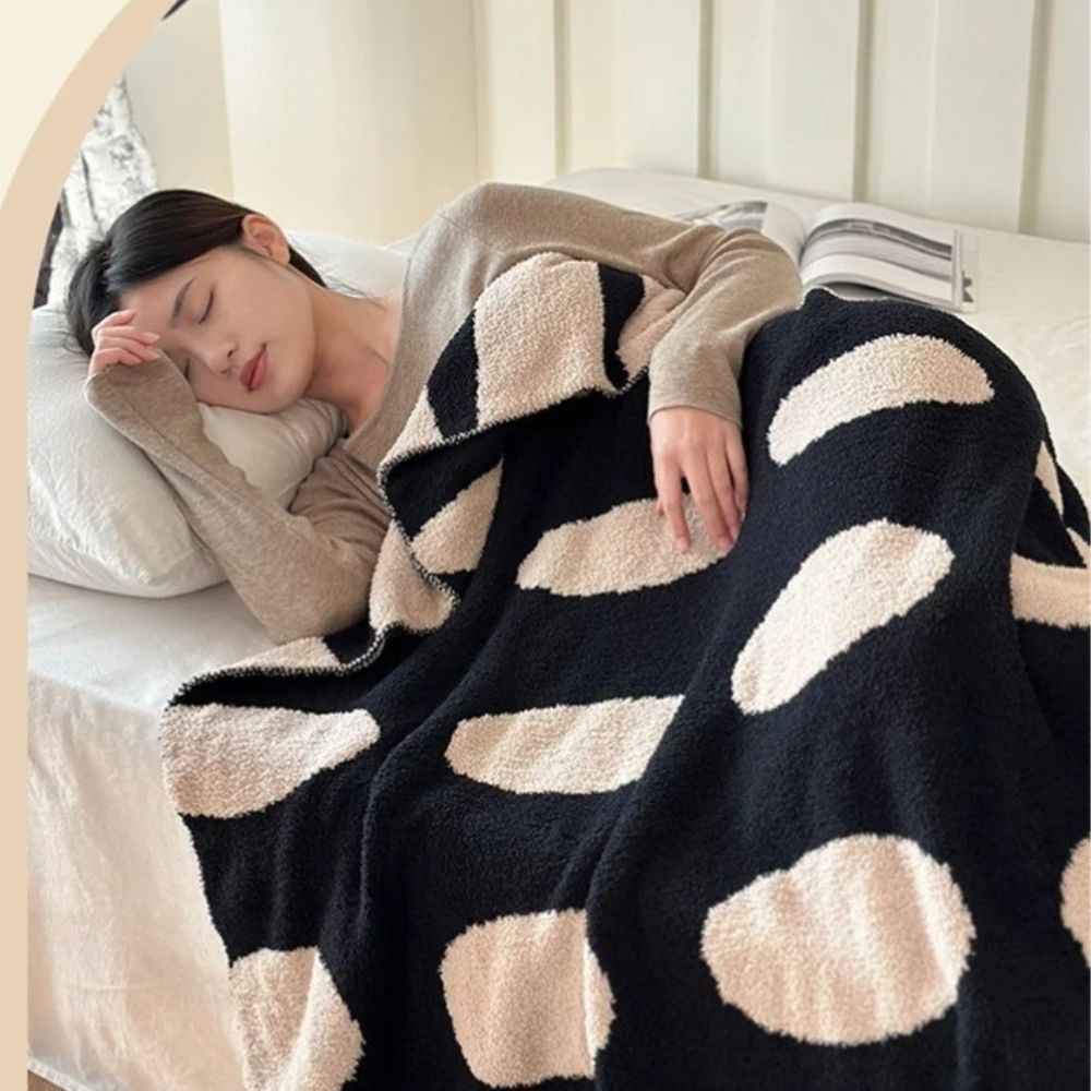 Polka Dot Reversible Throw | Soft Fleece Blanket for Sofa or Bed