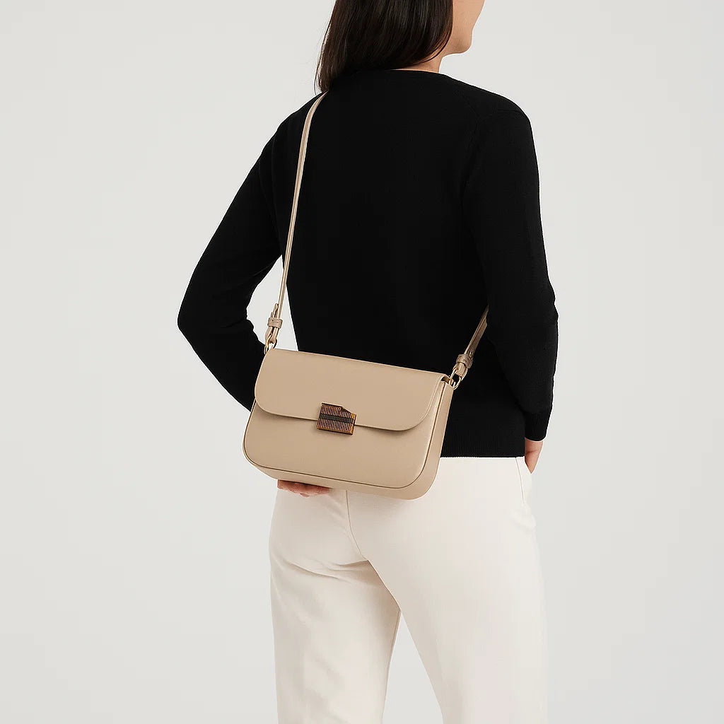 Esme | Modern Saddle Lock Bag