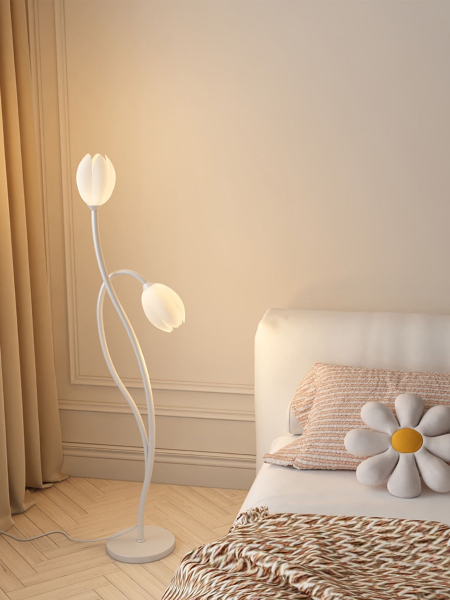 Contemporary G9 Fixture | LumiPetal Flower Floor Light