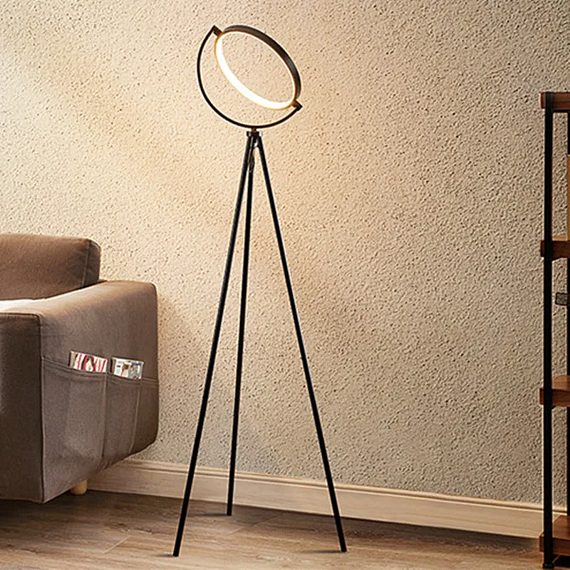 LED Circle Elegance | Bloom Halo Lamp