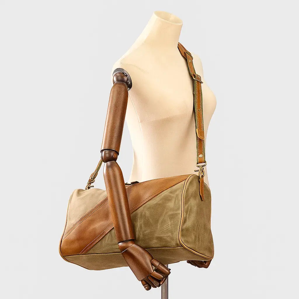 Rodney | Terrain Crossgrain Messenger Bag