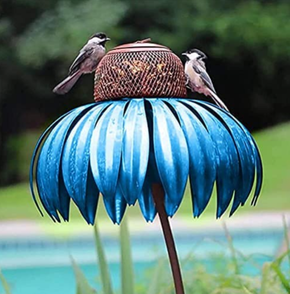 BloomFeast Bird Feeding Station | Floral-Inspired Oasis for Patio & Backyard
