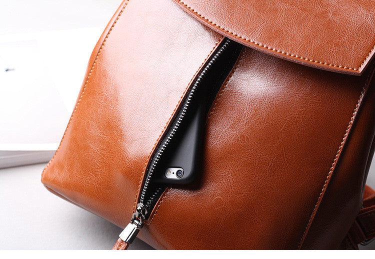 Sophia | Women's Leather Backpack with Adjustable Straps and Organized Compartments 4