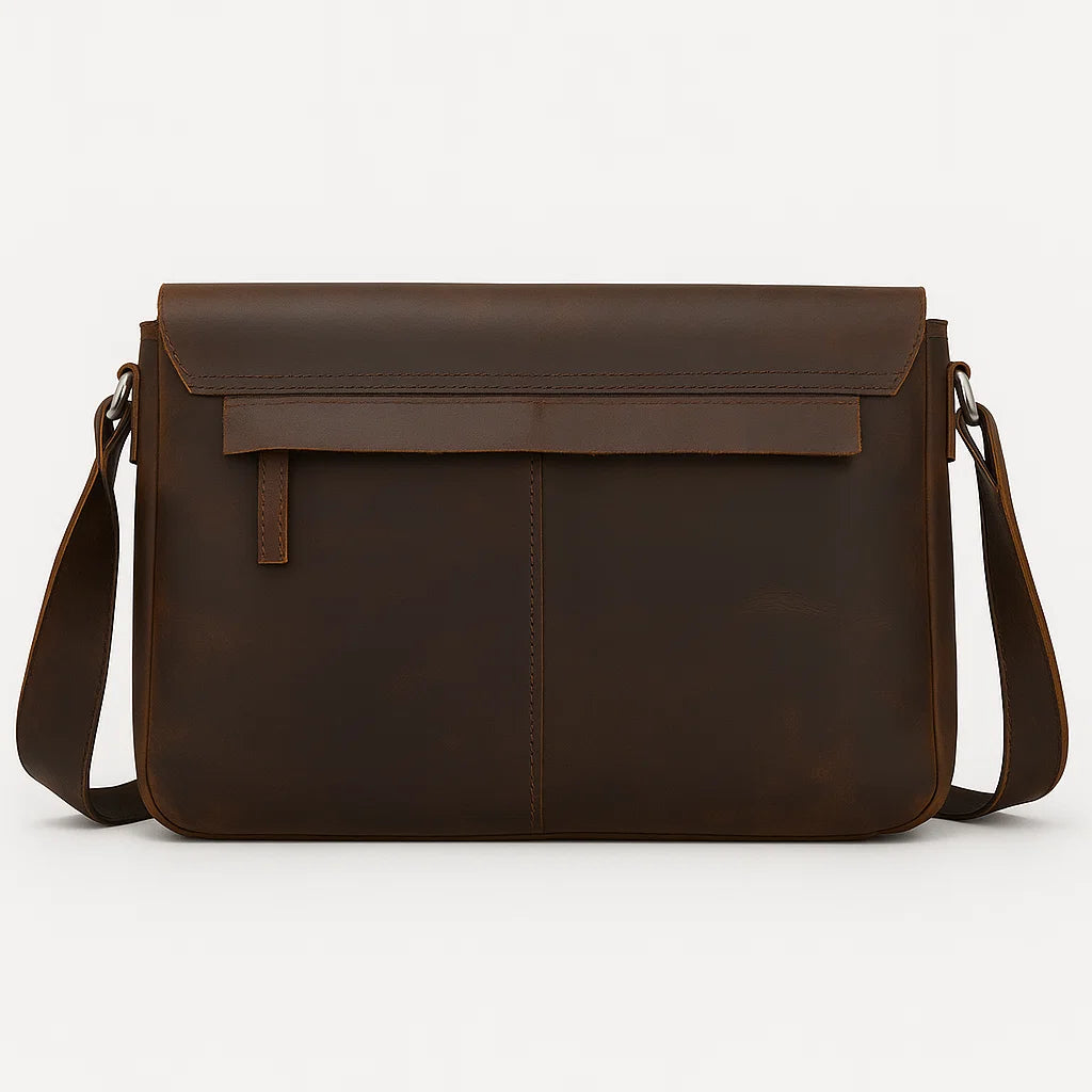 Varnor | Vintage Buckle Messenger