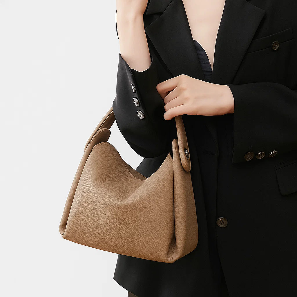 Vera | Minimalist Loop Handle Crossbody