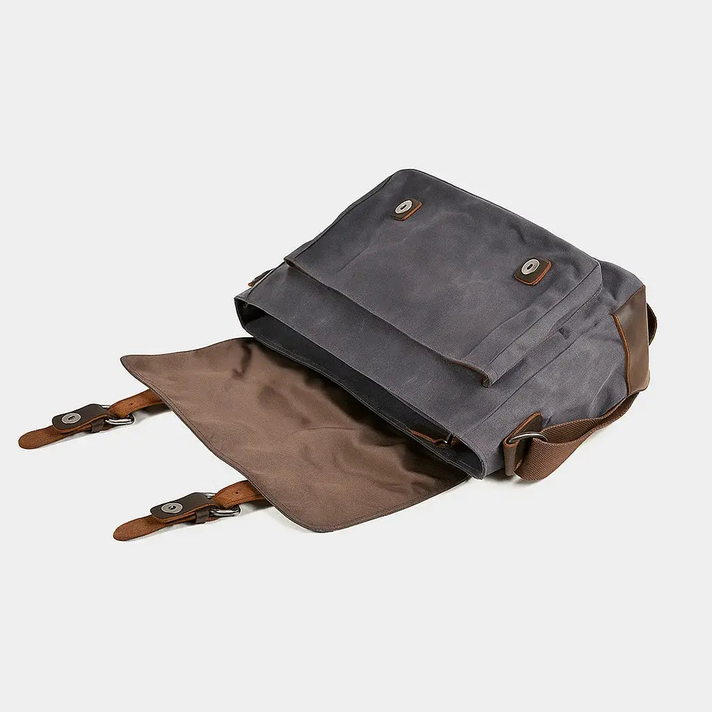 Wesley | Explorer Utility Pack