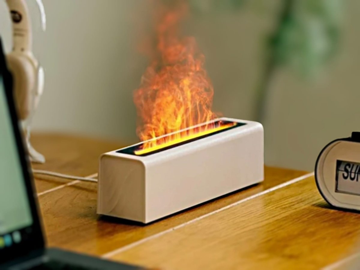 AuraBlaze Flame Diffuser | Air Humidifier with Aromatic Mist