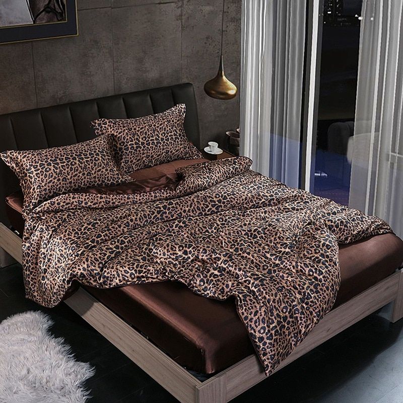Luxury Silk Satin Bed Set | 4-Piece Duvet Cover & Pillowcase Set