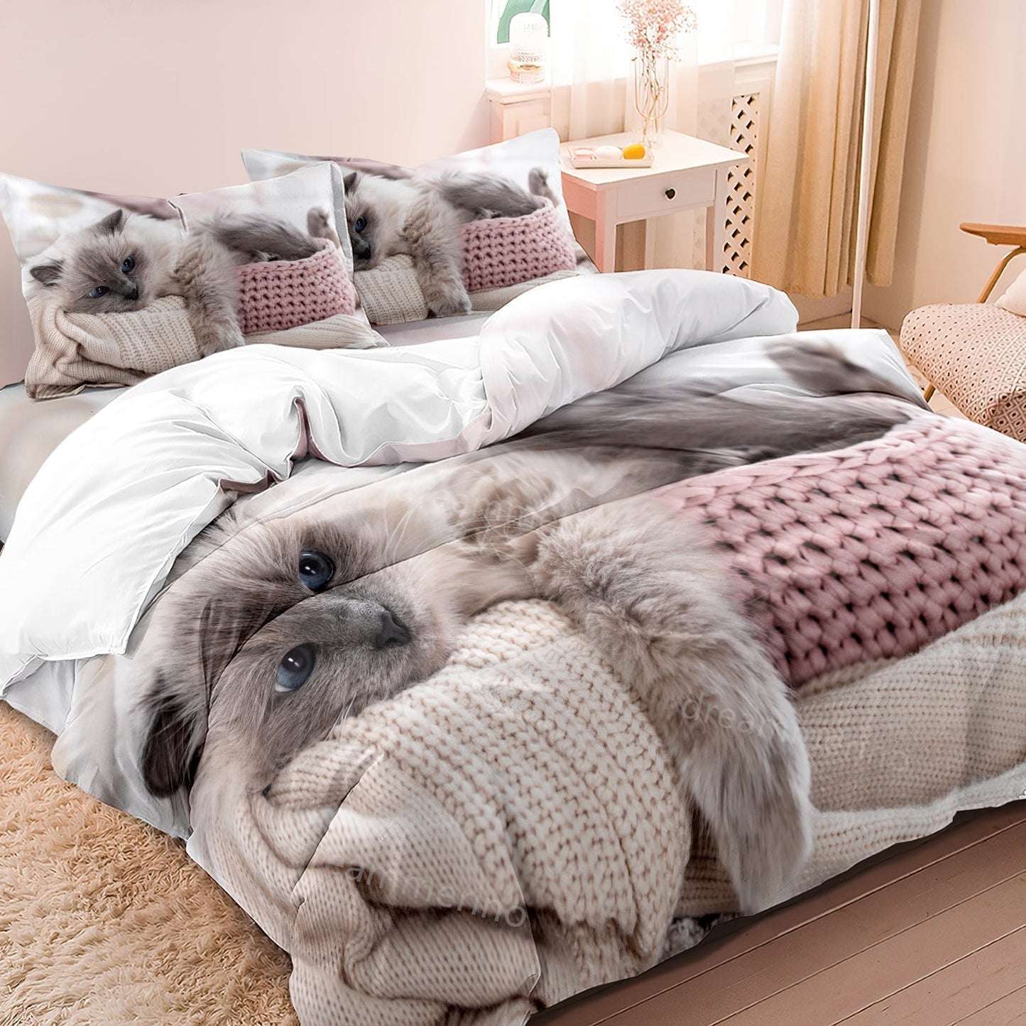 Cute Cat Motif Bedding Set | 3-Piece Cotton Duvet & Pillowcase Set