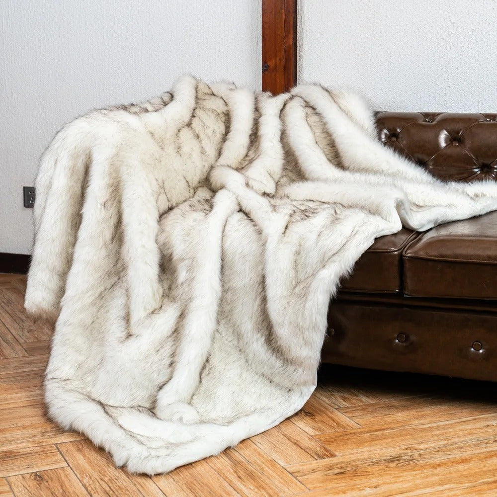 Luxury Home Blanket | Faux Fur Throw for Warmth & Style