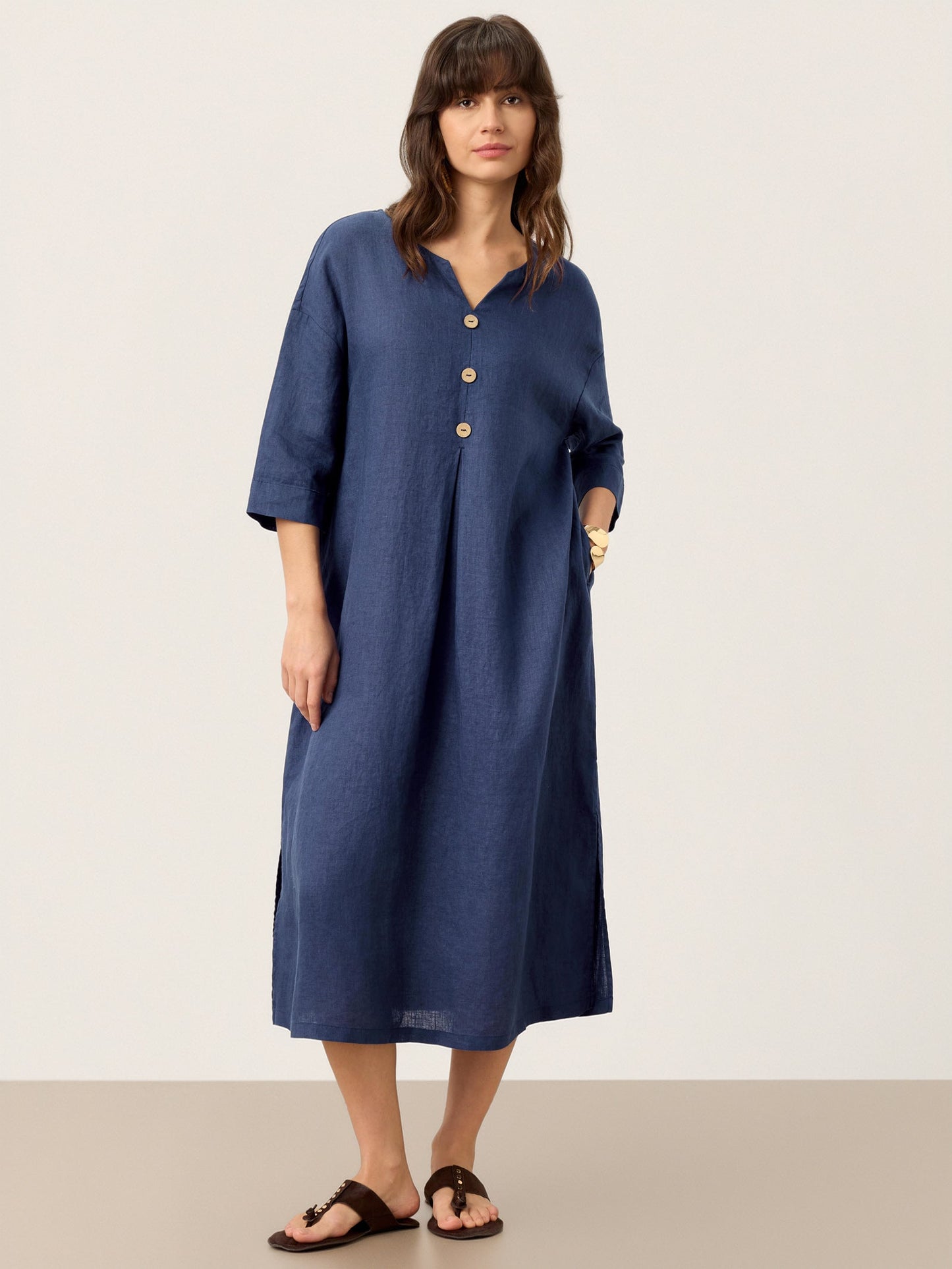 Hadley | Women’s Navy Linen Notch Neck Pleated Maxi Dress