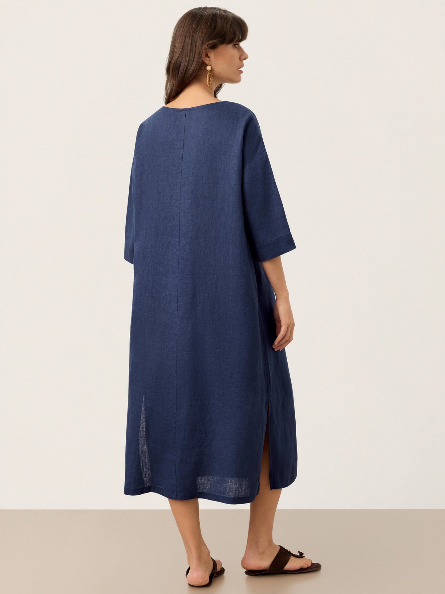 Hadley | Women’s Navy Linen Notch Neck Pleated Maxi Dress