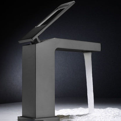MonoSteel Mixer | Sleek Single-Handle Control with Rust-Resistant Strength