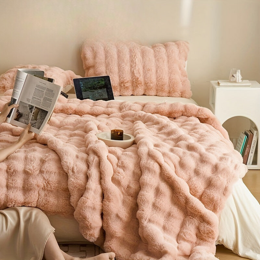 Double-Sided Plush Fleece Blanket | Soft & Warm for Every Season