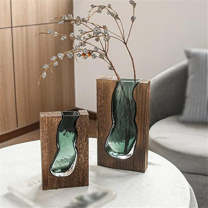 Glasthavn | Nordic Glass Vase with Natural Wood Harmony