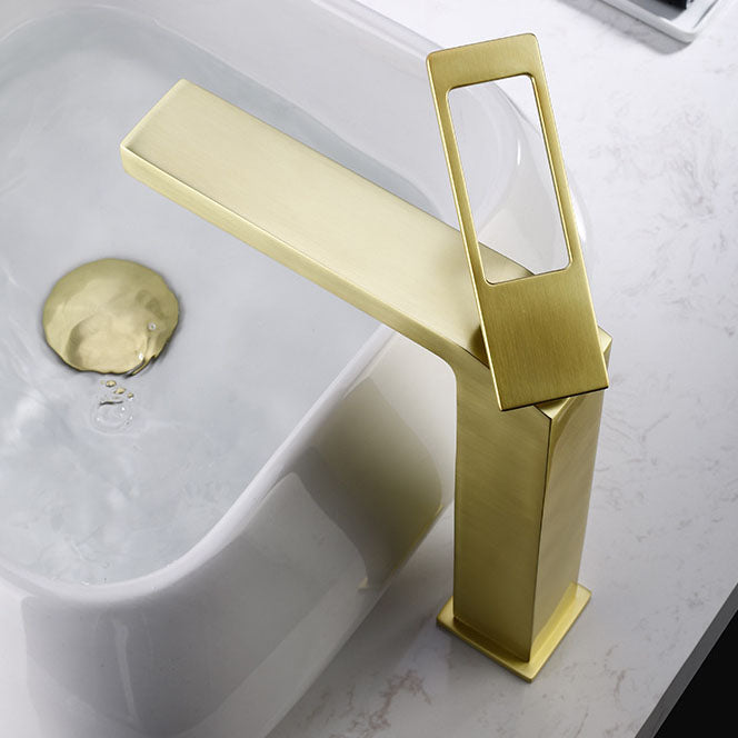 MonoSteel Mixer | Sleek Single-Handle Control with Rust-Resistant Strength