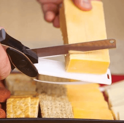 ChopBoard Knife | 2-in-1 Kitchen Knife with Integrated Cutting Board