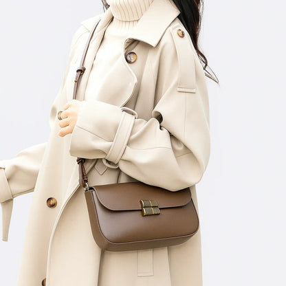 Esme | Modern Saddle Lock Bag