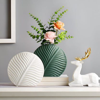 Nordhavn | Handmade Ceramic Vase with Scandinavian Soul