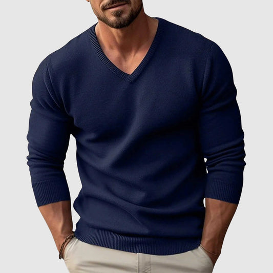 Ian | Men’s Crest V-Neck Knit Sweater