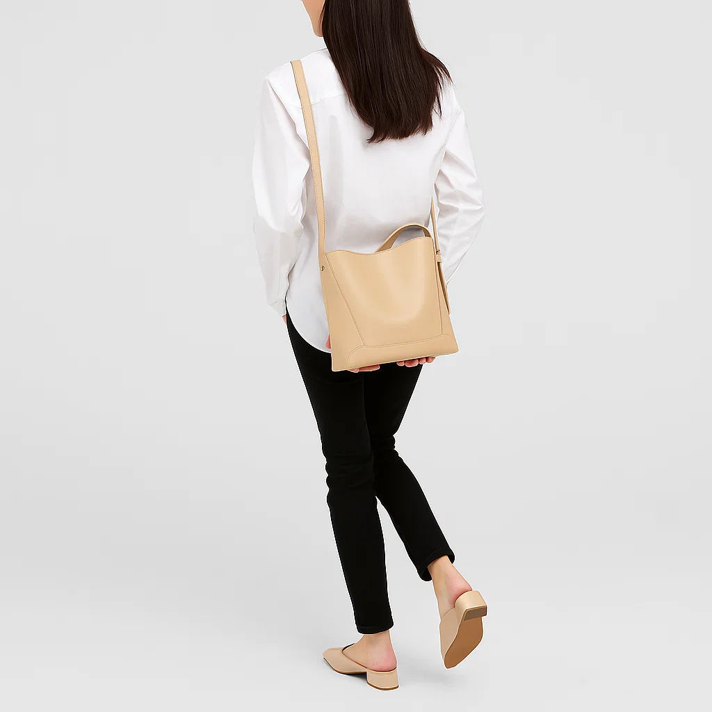 Reese | Compact Smart Shoulder Bag
