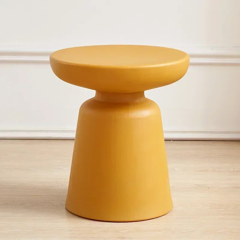 Orbique Low | Sleek Round Table for Modern Moments