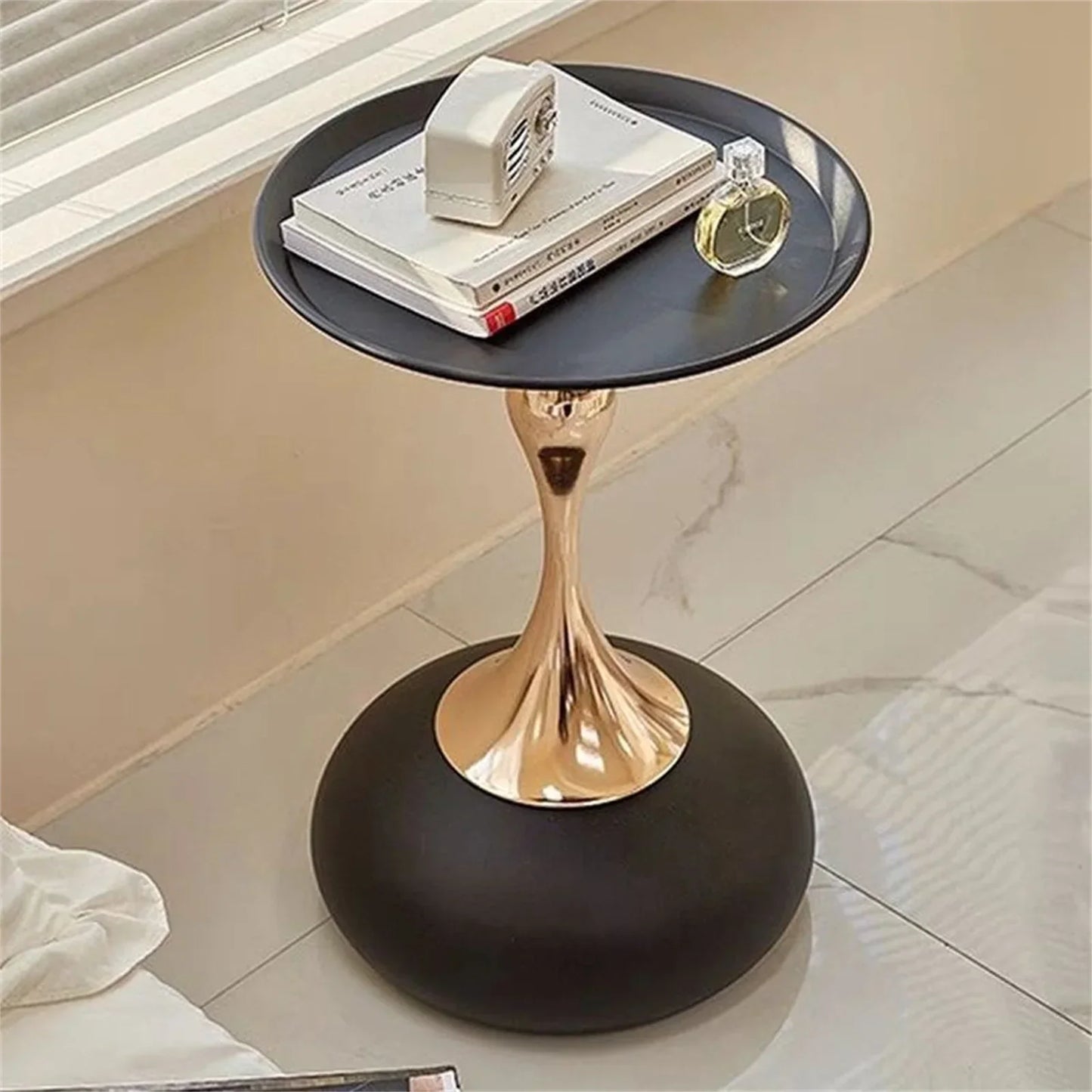 LunaVita Table | Italian Elegance in a Sculpted Metal Form