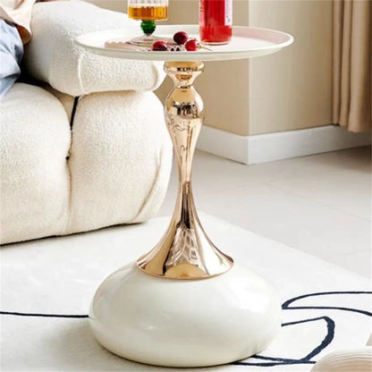 LunaVita Table | Italian Elegance in a Sculpted Metal Form