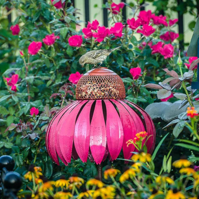 BloomFeast Bird Feeding Station | Floral-Inspired Oasis for Patio & Backyard