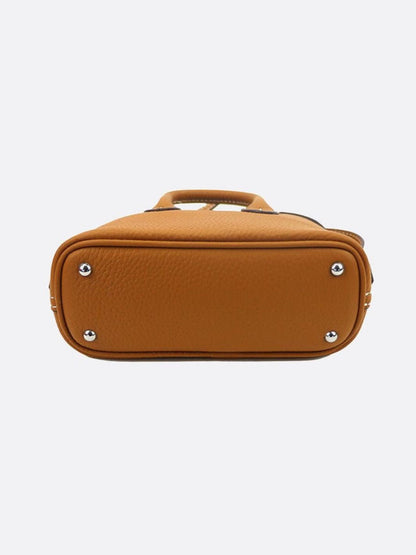 Small Genuine Leather Handbag with Adjustable Shoulder Strap – Chic Crossbody Bag for Everyday Use 3