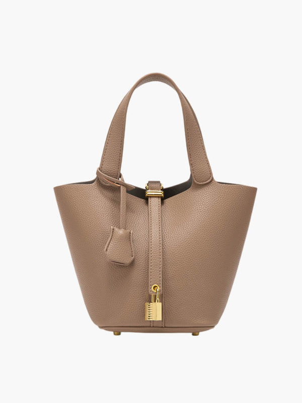 Sienna | Utility Bucket Bag - Versatile and elegant