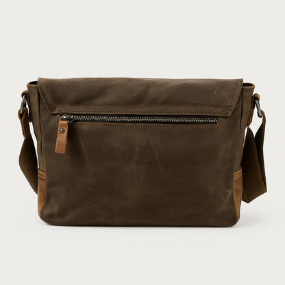 Vaelor | Compact Gear Messenger