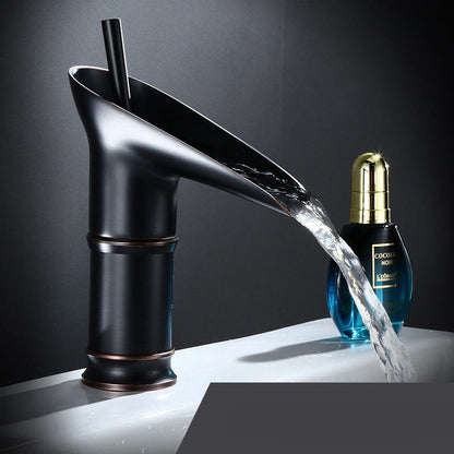 CascadeVintage Faucet | Timeless Charm in Antique Brass with a Gentle Waterfall Flow