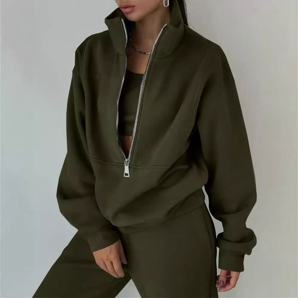 Hailey | Women’s Two-Piece Tracksuit Set – Zip-Up High Neck Top & Elastic Pants