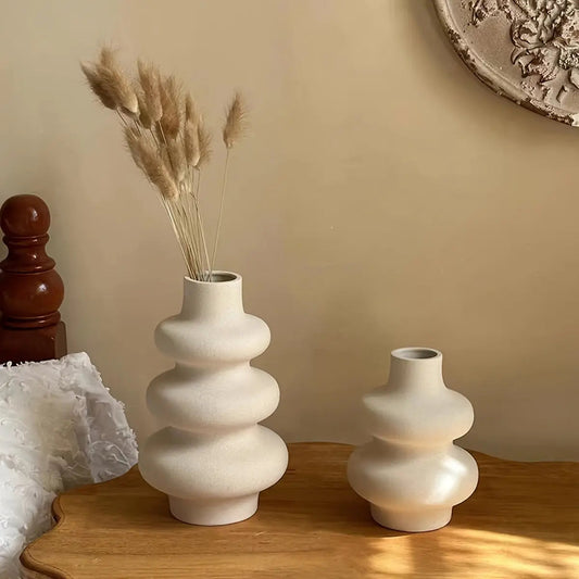 BloomCraft Ceramic Vase | Modern Décor for Flowers