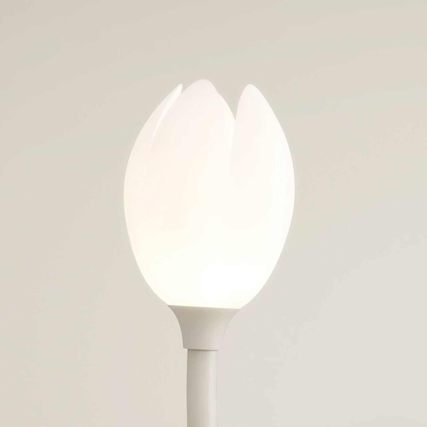 Contemporary G9 Fixture | LumiPetal Flower Floor Light