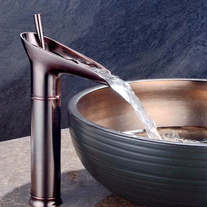 CascadeVintage Faucet | Timeless Charm in Antique Brass with a Gentle Waterfall Flow